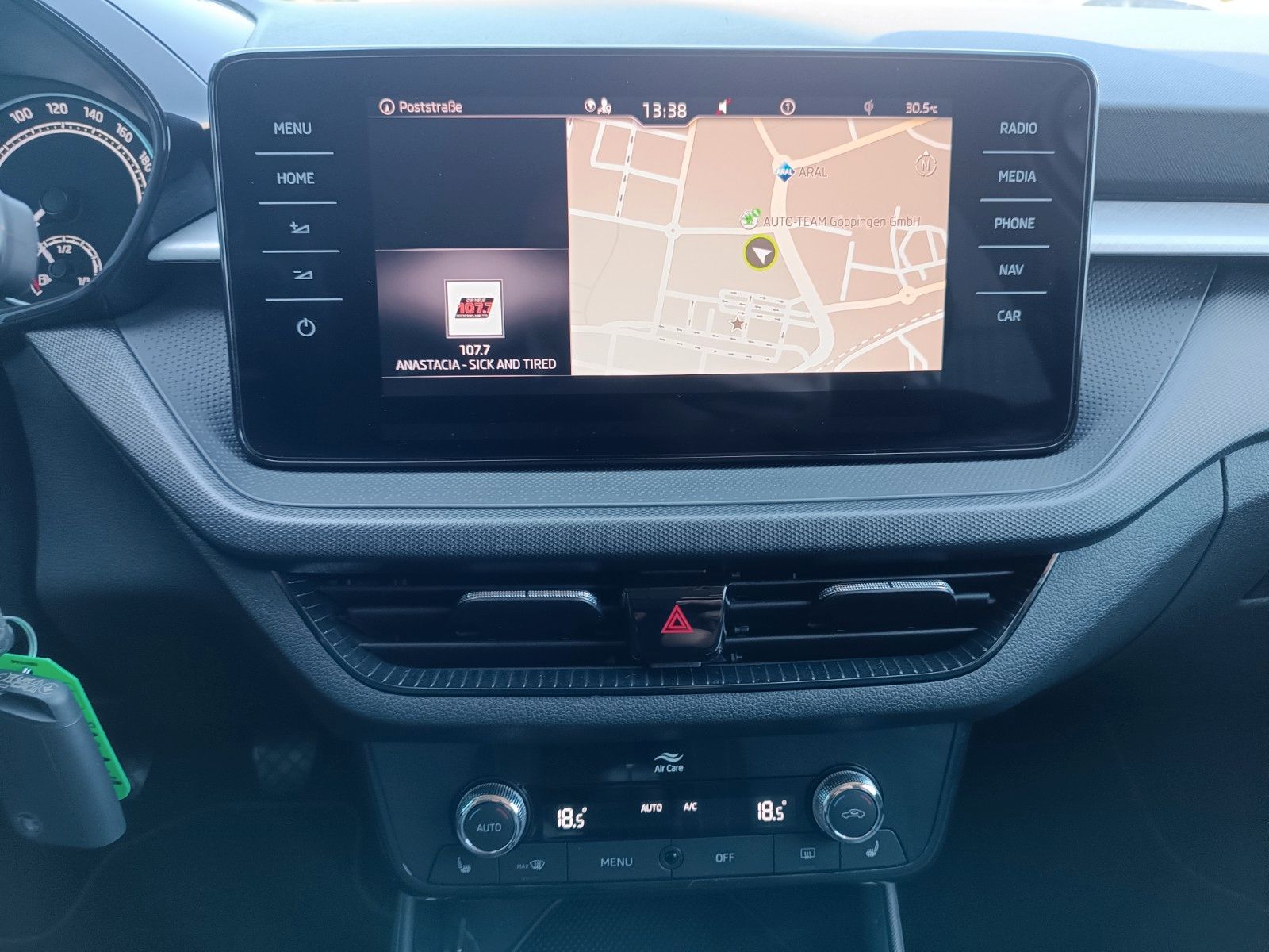 Fahrzeugabbildung SKODA Fabia Ambition 1,0 TSI 70 kW 5-Gang NAVI,SHZ,KAM