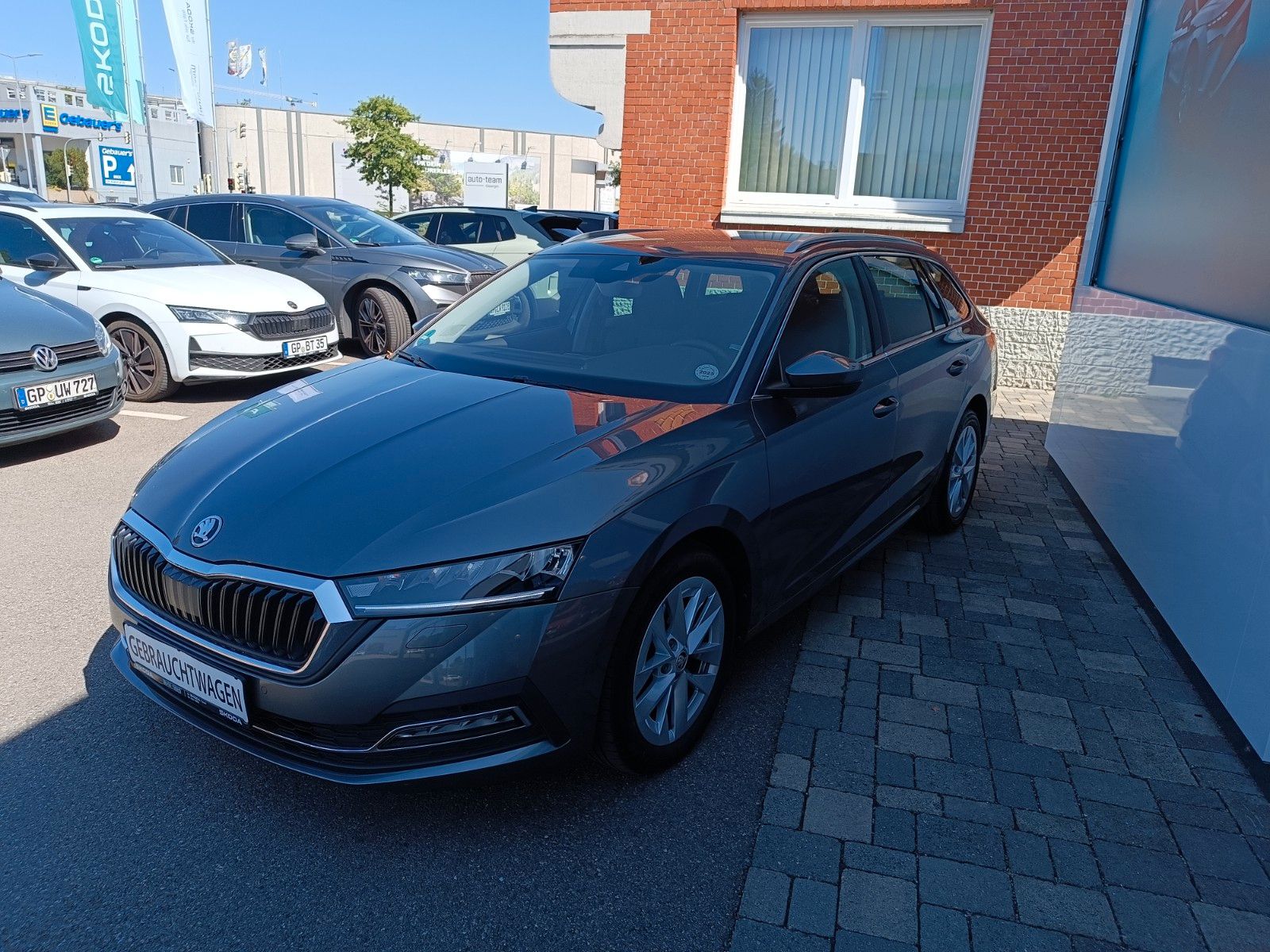 Fahrzeugabbildung SKODA Octavia Combi Style 1.5 TSI, DSG,NAVI CLIMA, SH