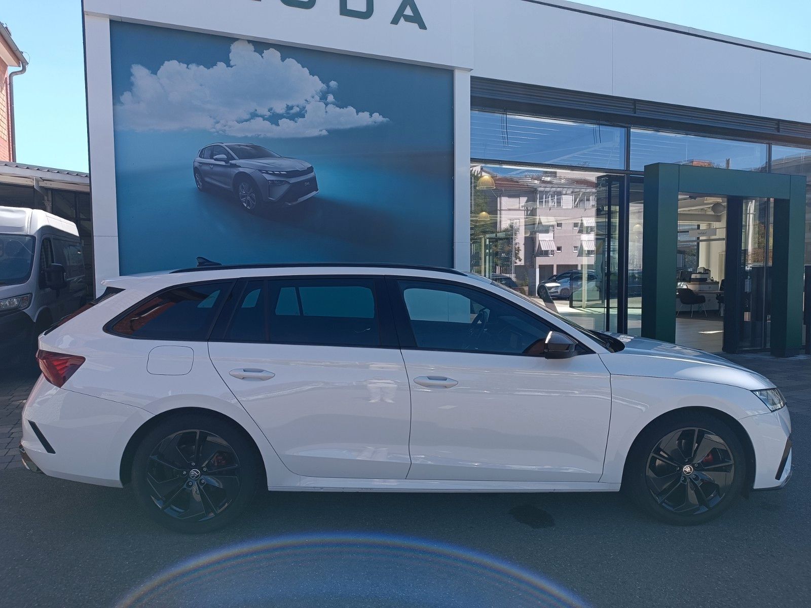 Fahrzeugabbildung SKODA Octavia Combi RS 2.0 TDI 147kW DSG ACC,
