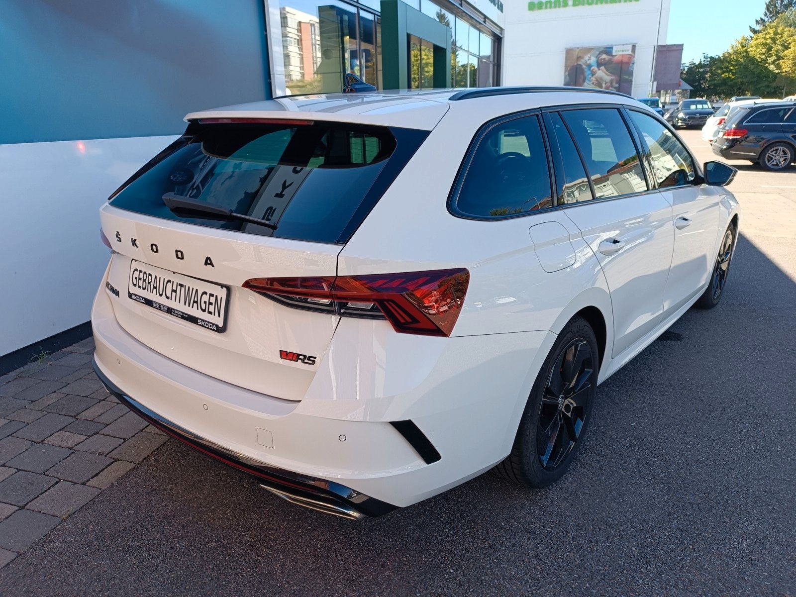 Fahrzeugabbildung SKODA Octavia Combi RS 2.0 TDI 147kW DSG ACC,