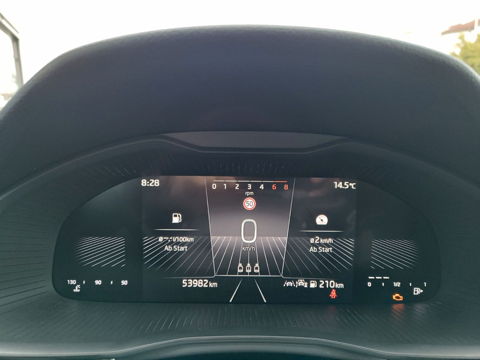 Fahrzeugabbildung SKODA Kamiq Essence 1.0 TSI 70kW SHZ, FSE, LED, PDC