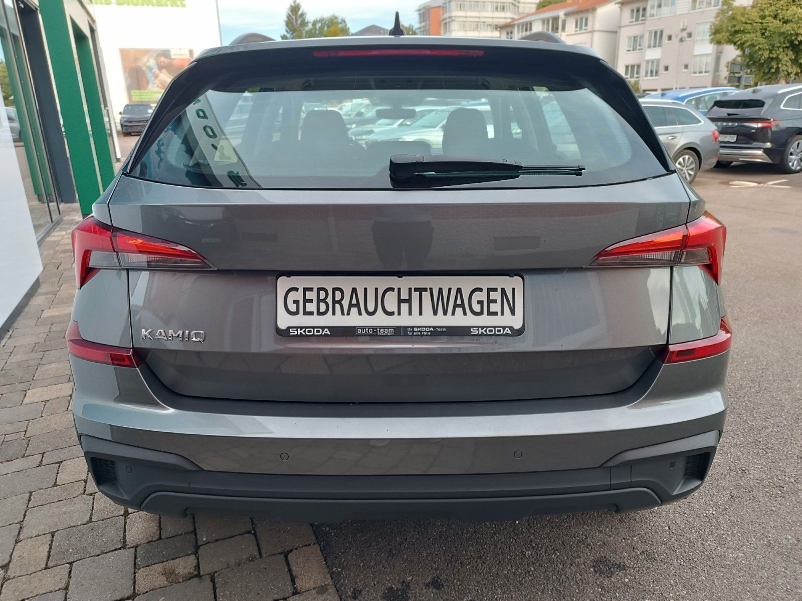 Fahrzeugabbildung SKODA Kamiq Essence 1.0 TSI 70kW SHZ, FSE, LED, PDC