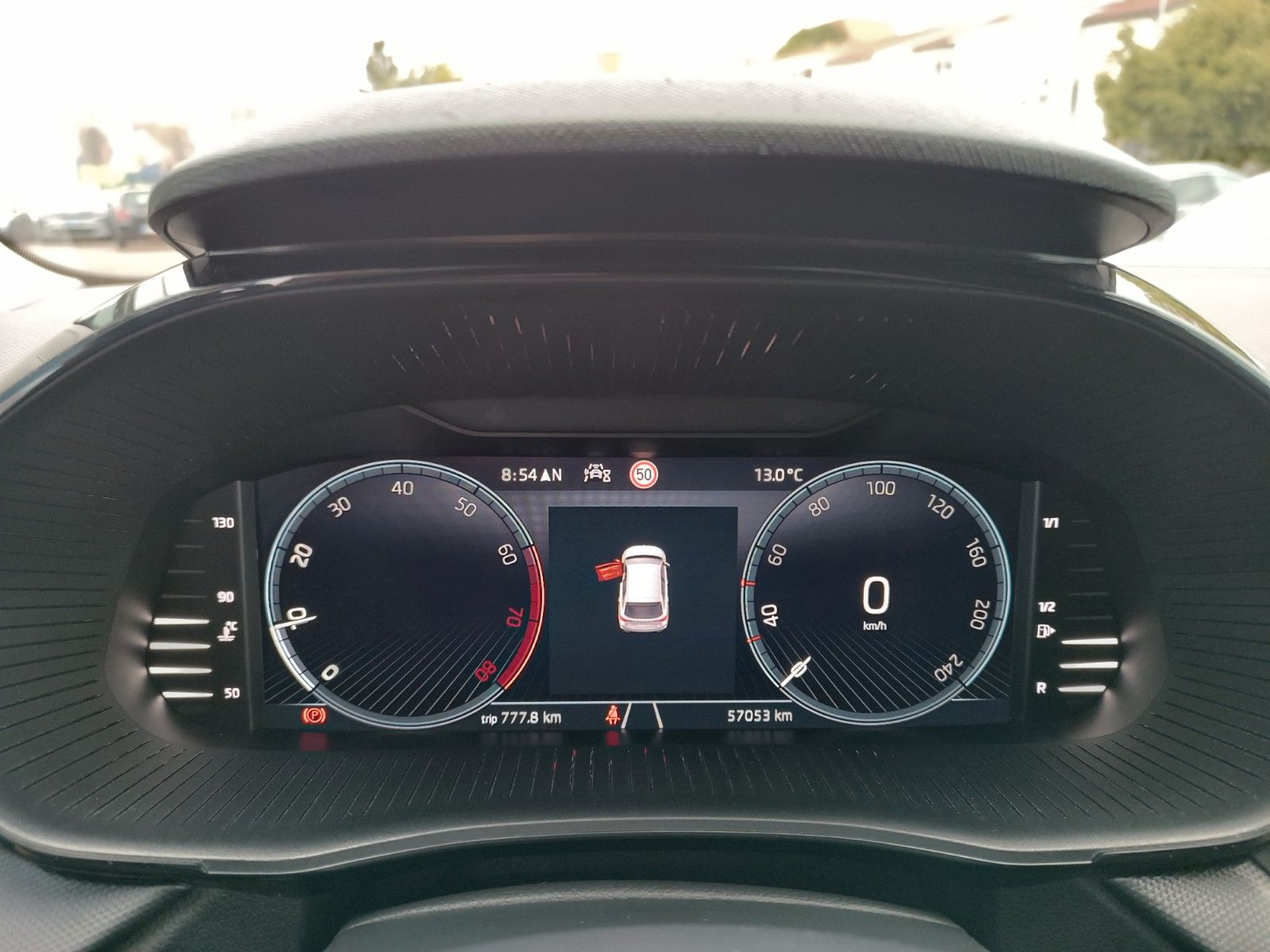 Fahrzeugabbildung SKODA Fabia Ambition 1.0 TSI 70kW ACC, SHZ, KESSY, LED