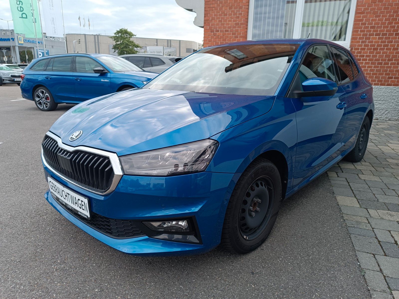 Fahrzeugabbildung SKODA Fabia Ambition 1.0 TSI 70kW ACC, SHZ, KESSY, LED