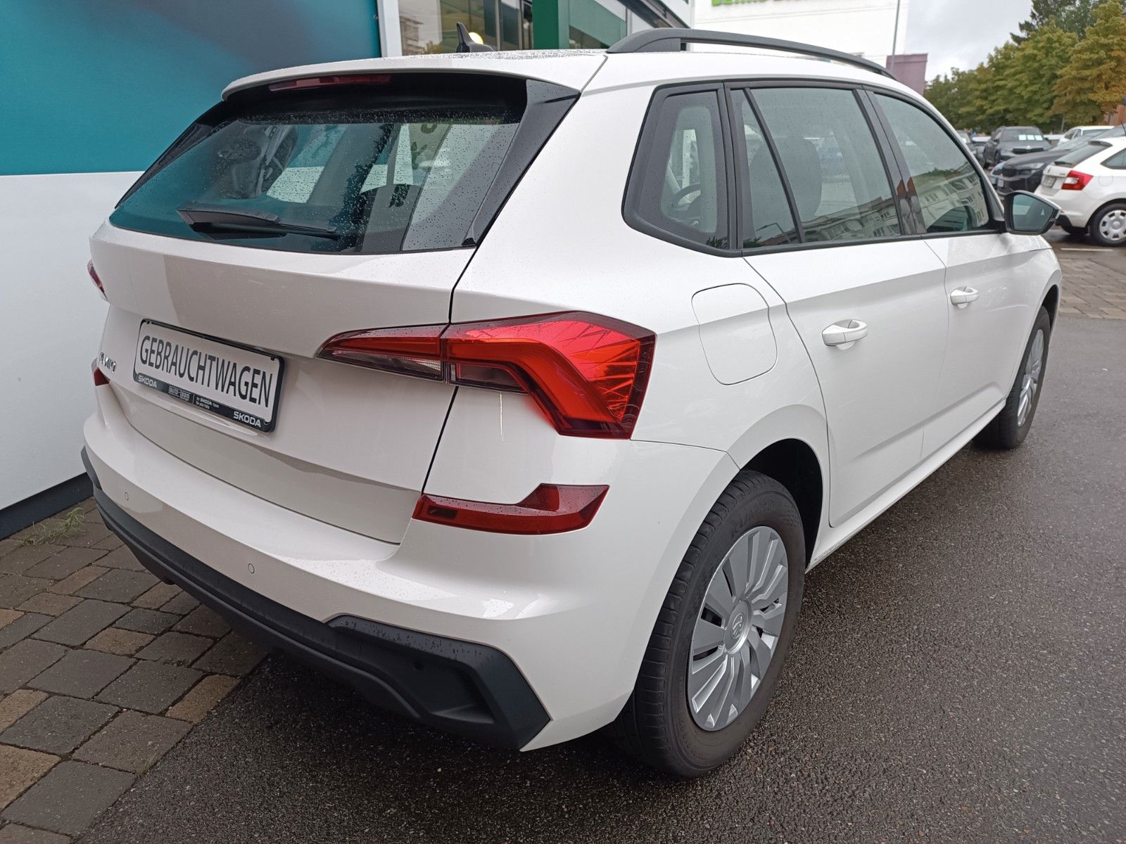 Fahrzeugabbildung SKODA Kamiq Essence 1.0 TSI 70kW SHZ, BLUETOOTH, LED