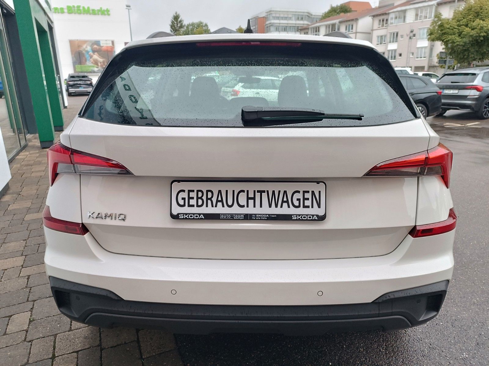 Fahrzeugabbildung SKODA Kamiq Essence 1.0 TSI 70kW SHZ, BLUETOOTH, LED