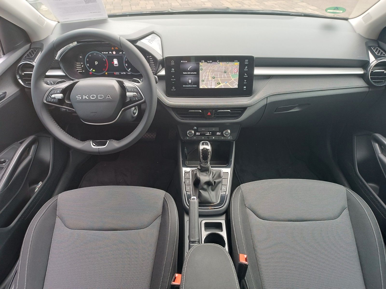 Fahrzeugabbildung SKODA Fabia Balance 1,0 TSI 85 kW DSG NAVI,LED,SHZ,KAM