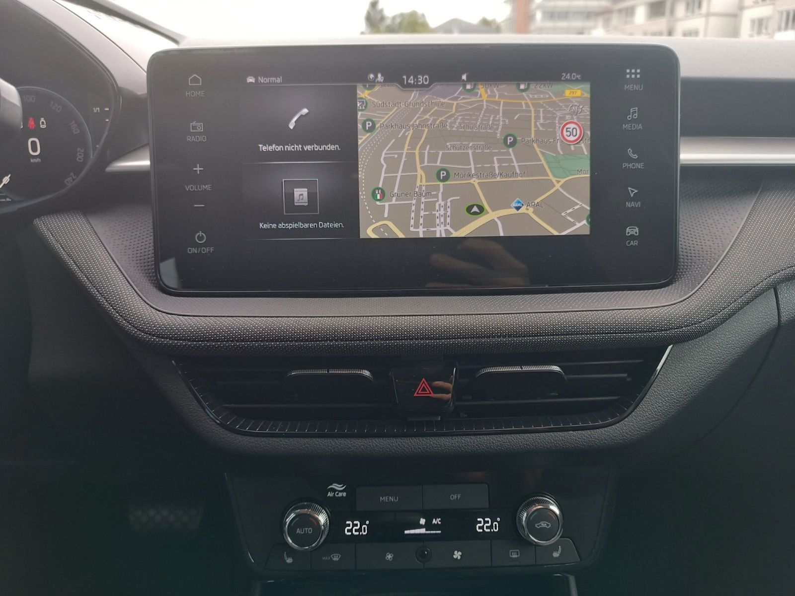 Fahrzeugabbildung SKODA Fabia Balance 1,0 TSI 85 kW DSG NAVI,LED,SHZ,KAM