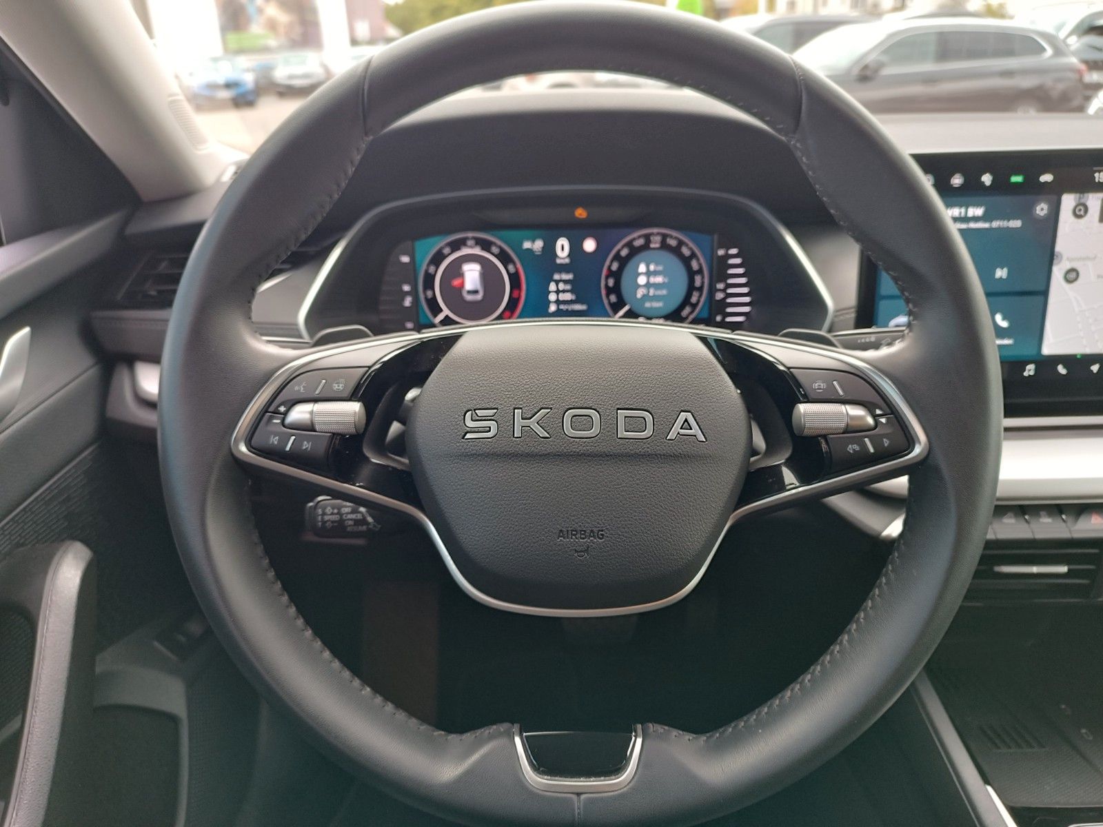 Fahrzeugabbildung SKODA Octavia Combi Selection 1,5 TSI mHEV 110 kW DSG