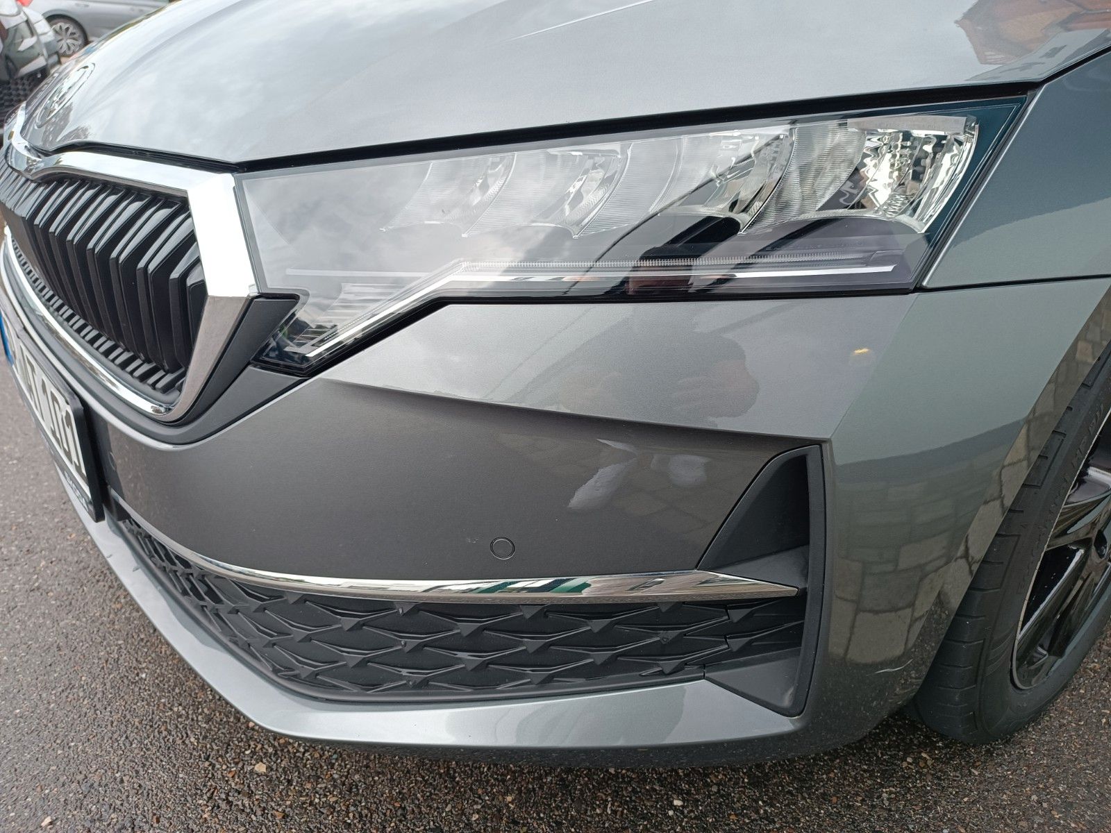 Fahrzeugabbildung SKODA Octavia Combi Selection 1,5 TSI mHEV 110 kW DSG