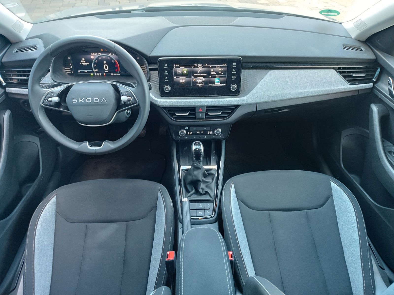Fahrzeugabbildung SKODA Scala Selection 1.0 TSI, DSG, AHK, SH,SMART-L