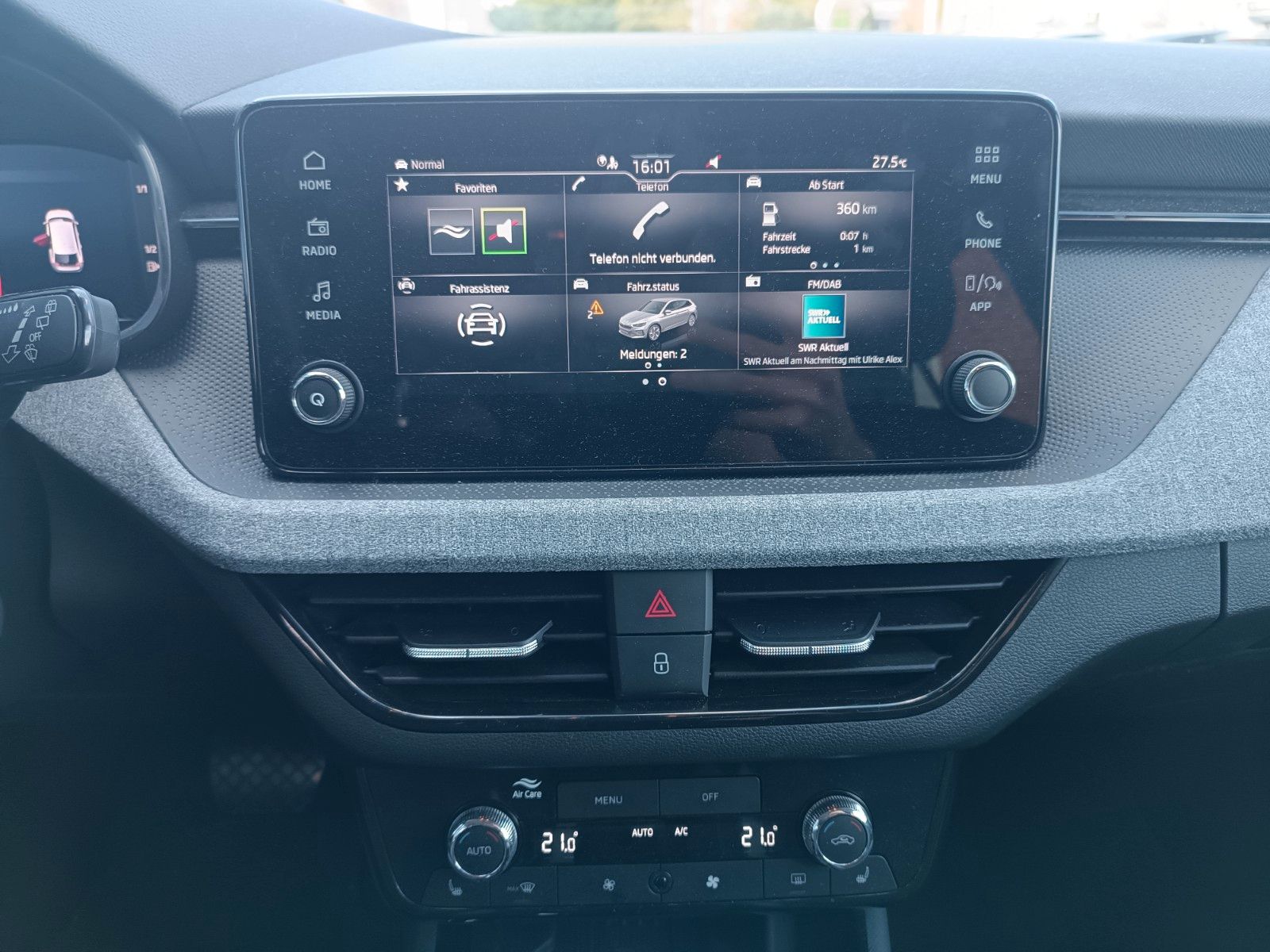 Fahrzeugabbildung SKODA Scala Selection 1.0 TSI, DSG, AHK, SH,SMART-L