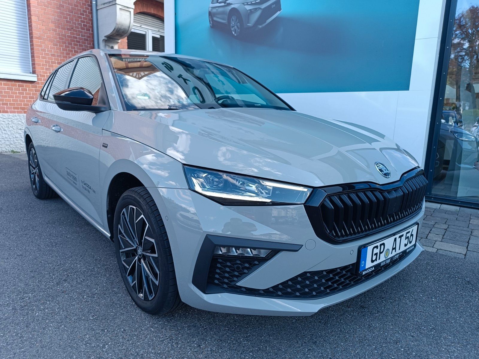 Fahrzeugabbildung SKODA Scala Selection 1.0 TSI, DSG, AHK, SH,SMART-L