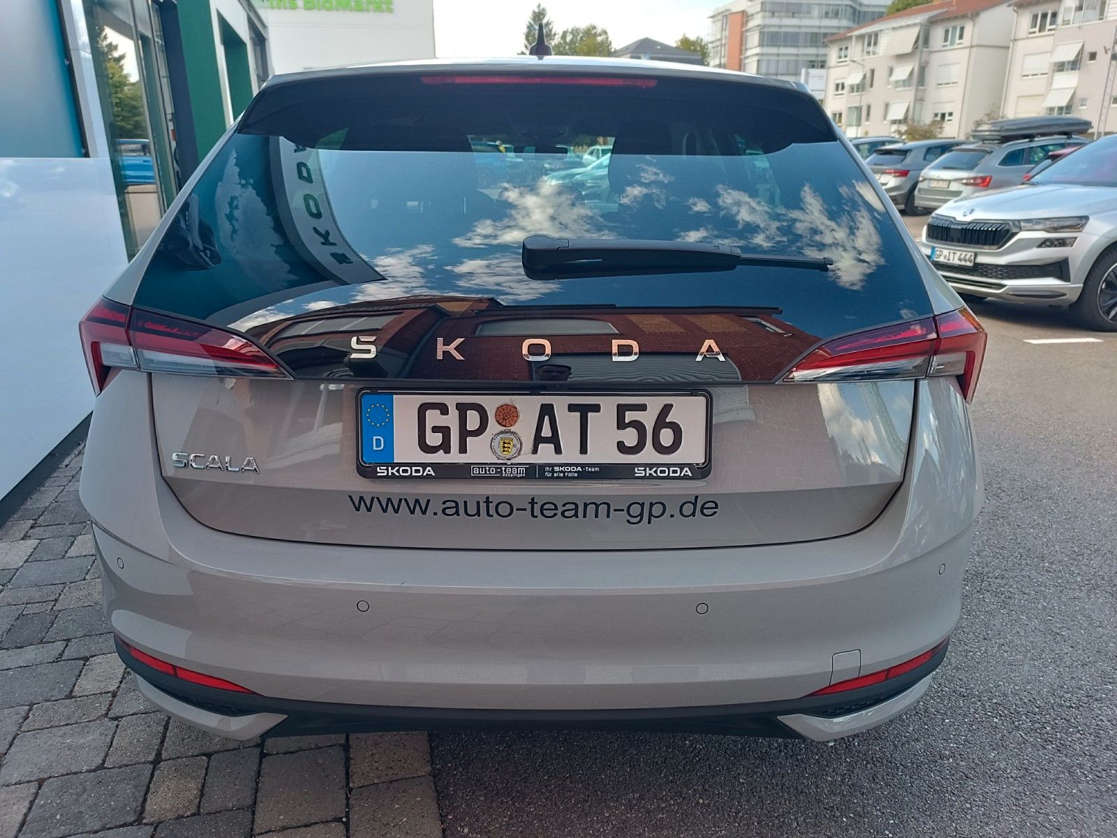 Fahrzeugabbildung SKODA Scala Selection 1.0 TSI, DSG, AHK, SH,SMART-L