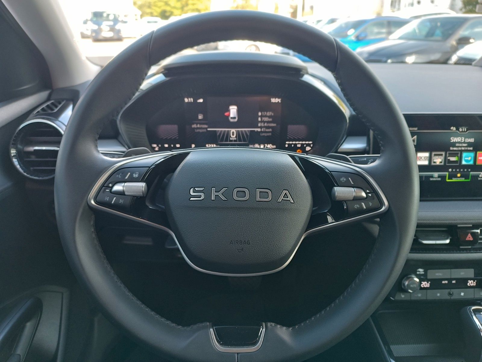 Fahrzeugabbildung SKODA Fabia Tour 1.0l TSI 85kW DSG LED,KAMERA,PDC,SHZ