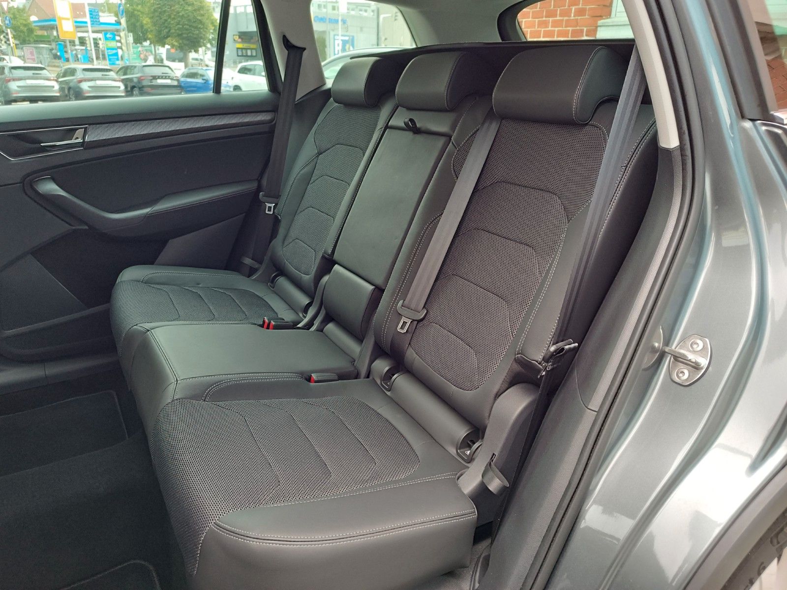 Fahrzeugabbildung SKODA Kodiaq Style 2,0 TDI 147 kW DSG 4x4 NAVI,MATRIX