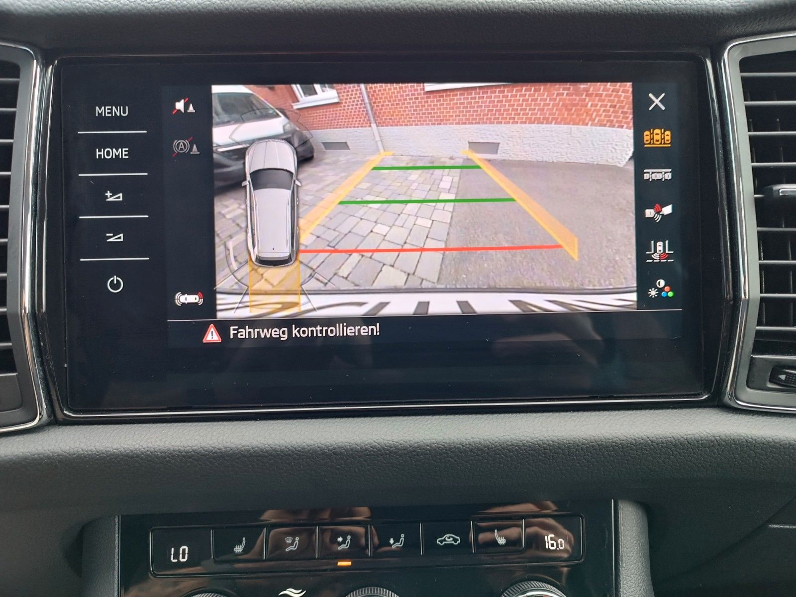 Fahrzeugabbildung SKODA Kodiaq Style 2,0 TDI 147 kW DSG 4x4 NAVI,MATRIX
