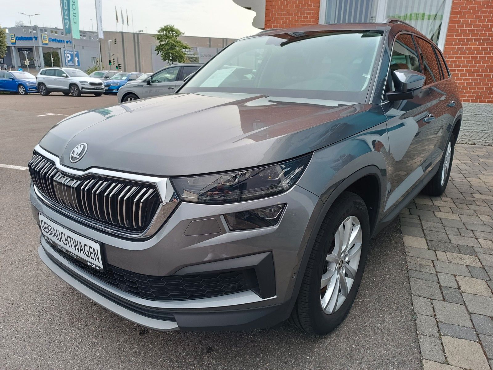 Fahrzeugabbildung SKODA Kodiaq Style 2,0 TDI 147 kW DSG 4x4 NAVI,MATRIX