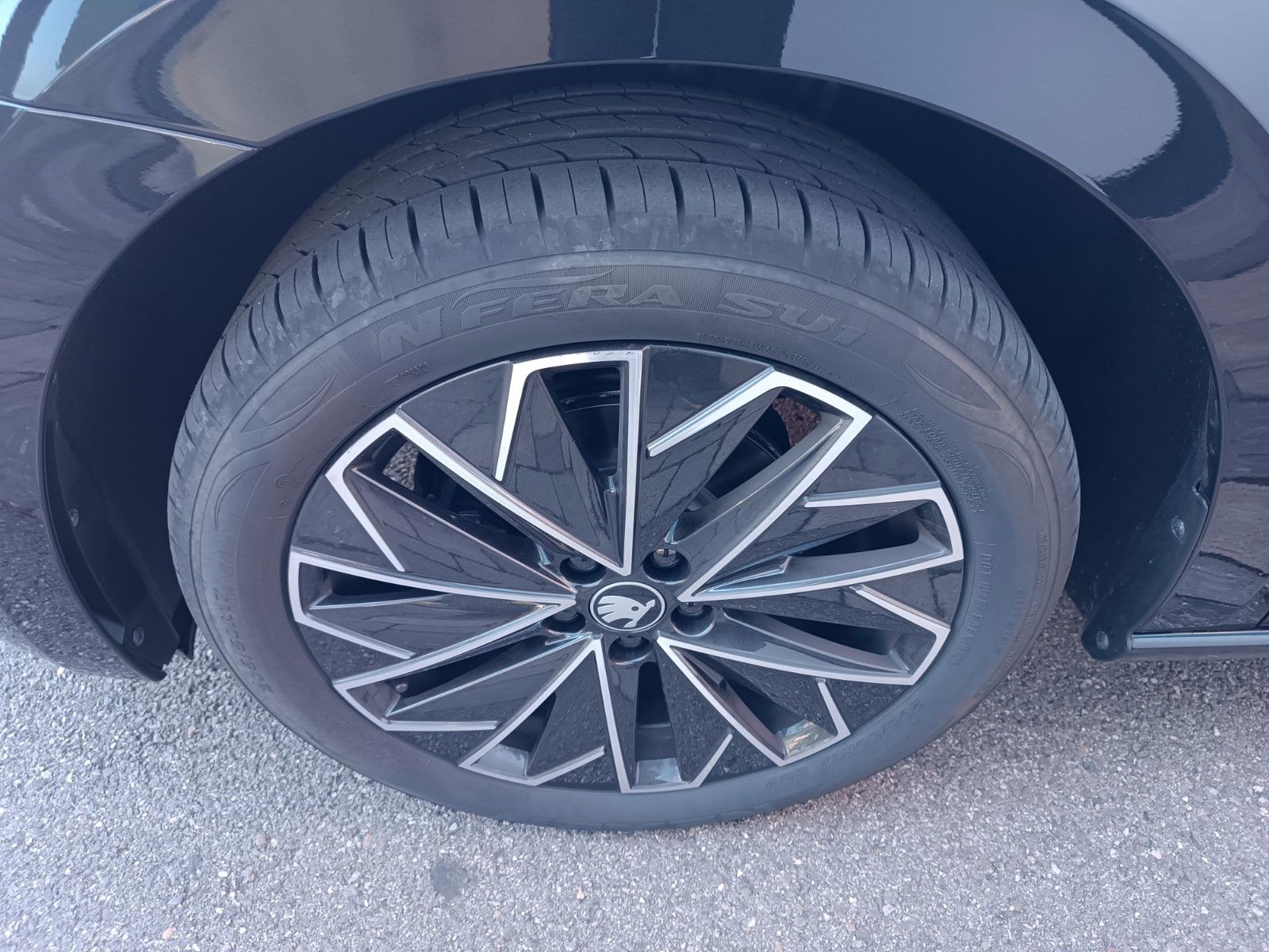 Fahrzeugabbildung SKODA Scala Balance 1.5 TSI DSG,AHK,SH,CLIMA,SMART-L