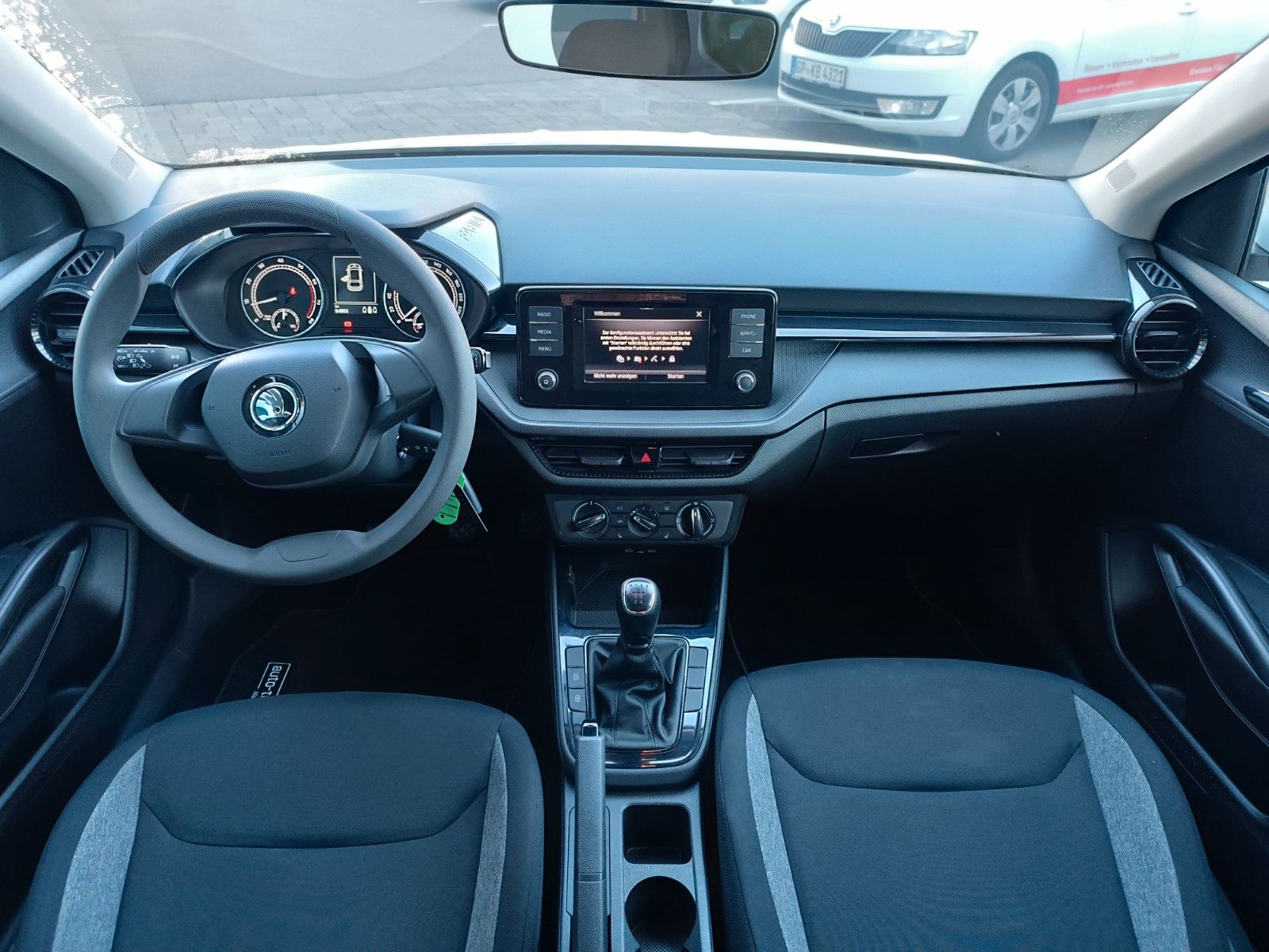 Fahrzeugabbildung SKODA Fabia Active 1.0 MPI 59kW LED, SHZ, KLIMA