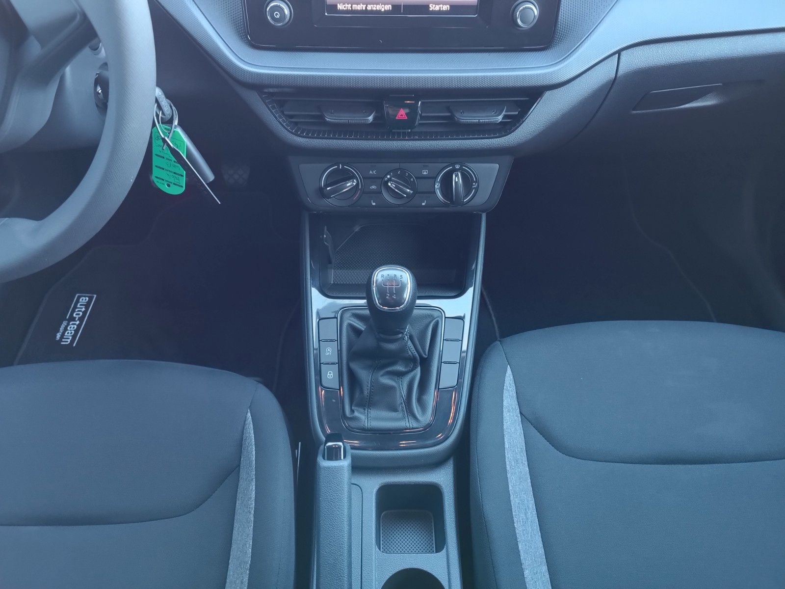 Fahrzeugabbildung SKODA Fabia Active 1.0 MPI 59kW LED, SHZ, KLIMA