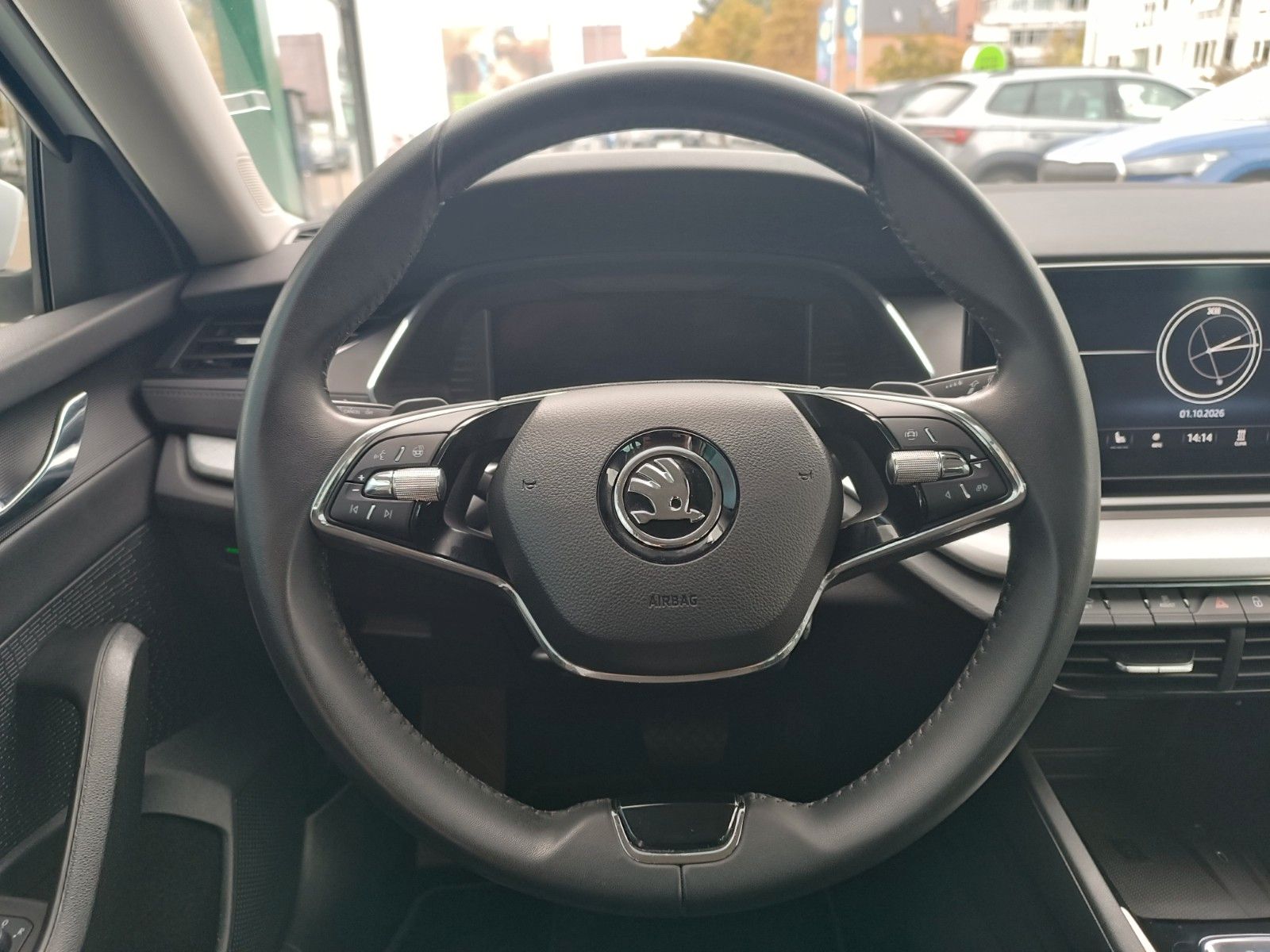 Fahrzeugabbildung SKODA Octavia Combi Tour 2.0 TDI DSG 110kW Standheiz.