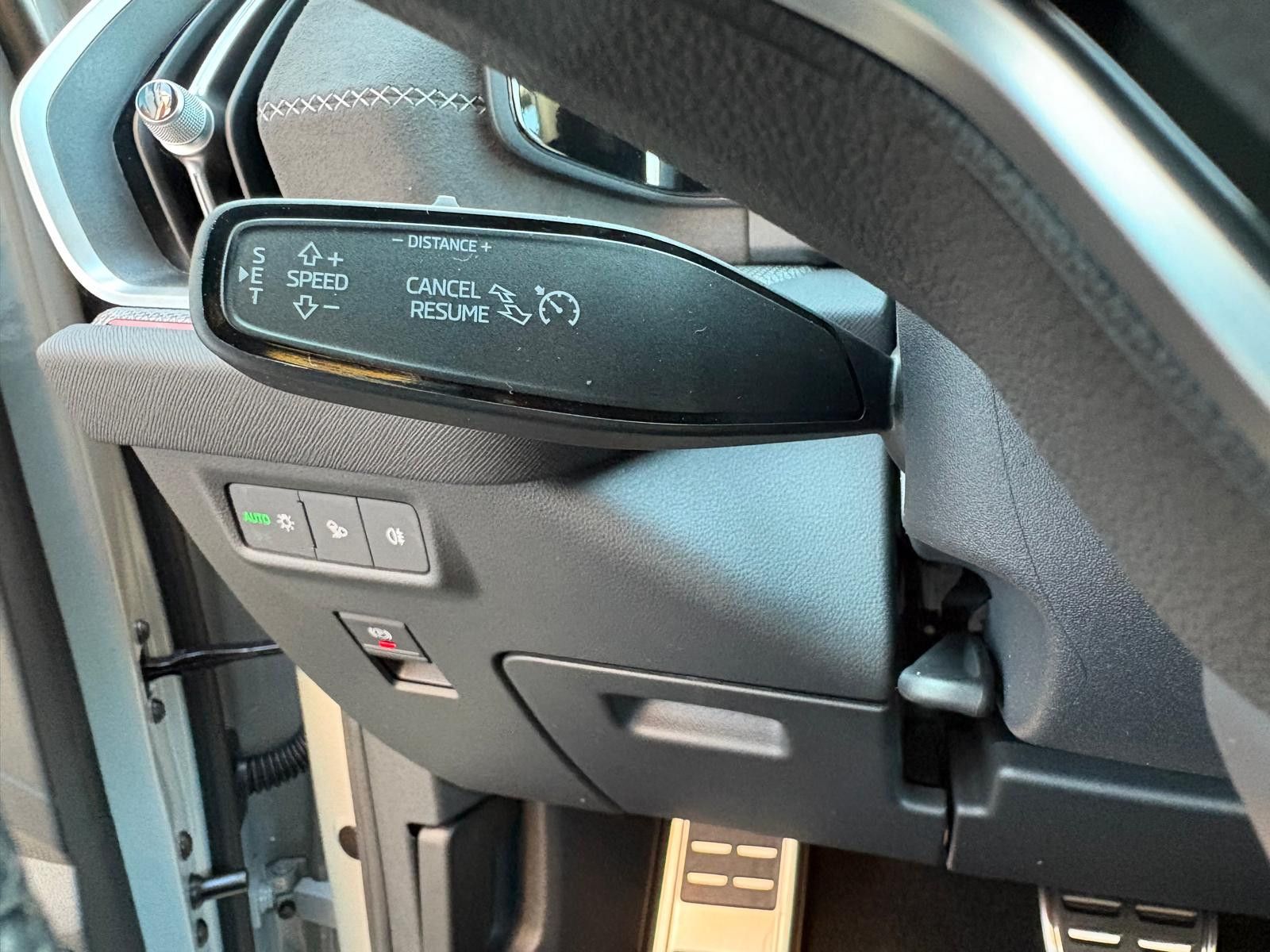 Fahrzeugabbildung SKODA Kodiaq Sportline 2.0 TDI DSG 4x4 Pano 7Sitz. AHK