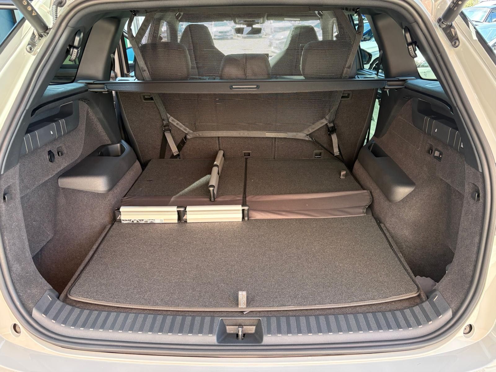 Fahrzeugabbildung SKODA Kodiaq Sportline 2.0 TDI DSG 4x4 Pano 7Sitz. AHK