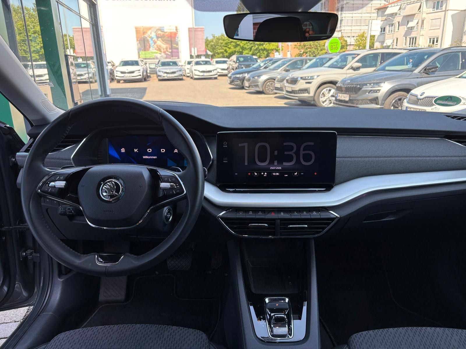 Fahrzeugabbildung SKODA Octavia Combi Style 2.0 TDI DSG AHK NAV ACC