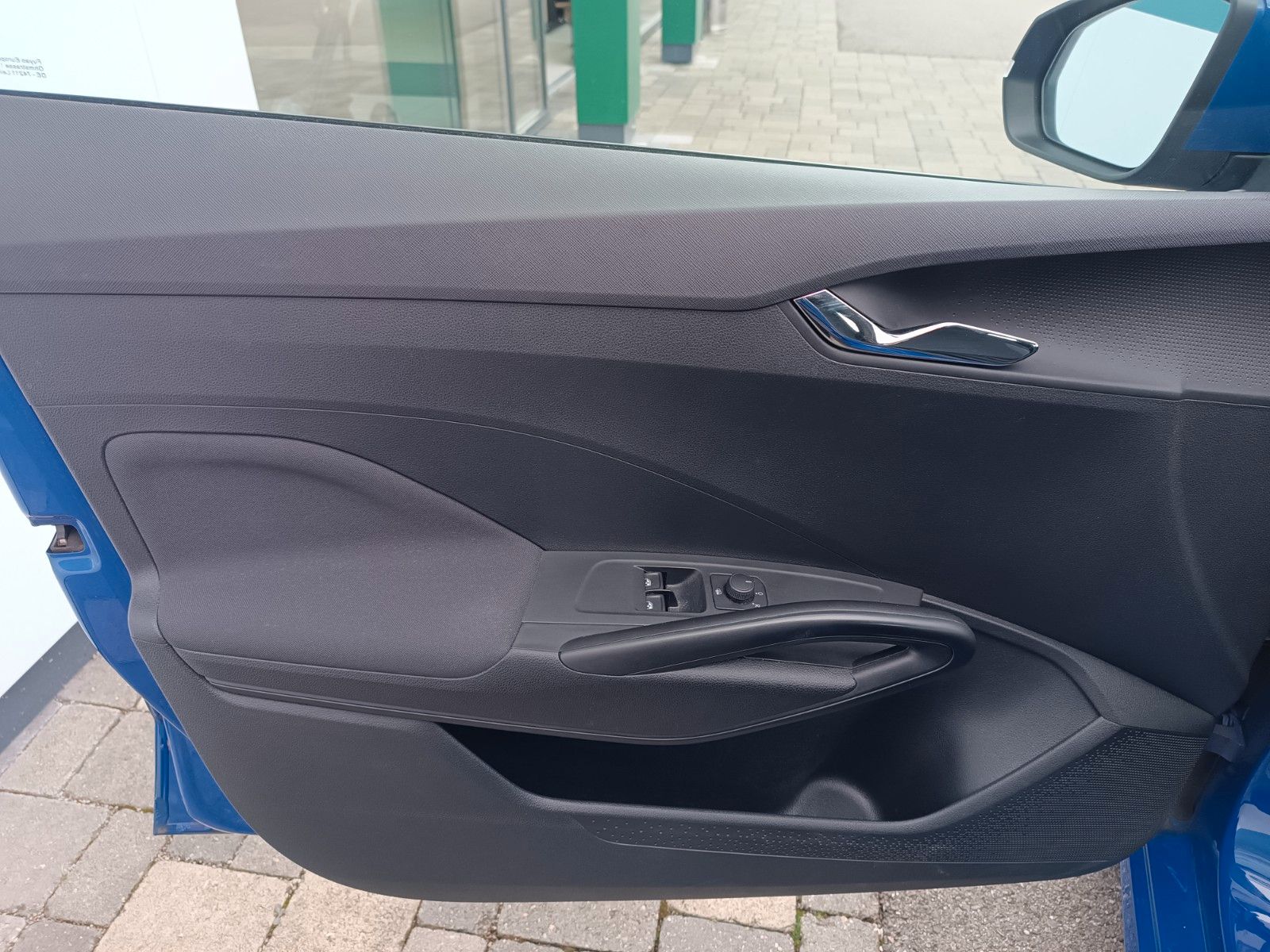 Fahrzeugabbildung SKODA Fabia Active 1,0l MPI 59kW schaltg. FSE, CARPLAY